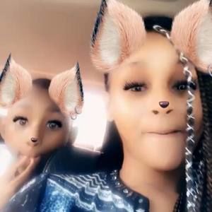 Meet your Posher, Fallon